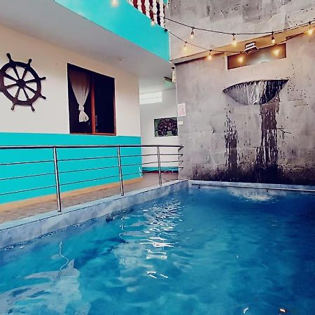 Hostal El Pinzon Puerto Ayora  Zewnętrze zdjęcie
