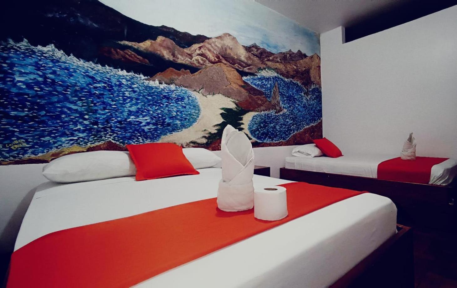 Hostal El Pinzon Puerto Ayora  Zewnętrze zdjęcie